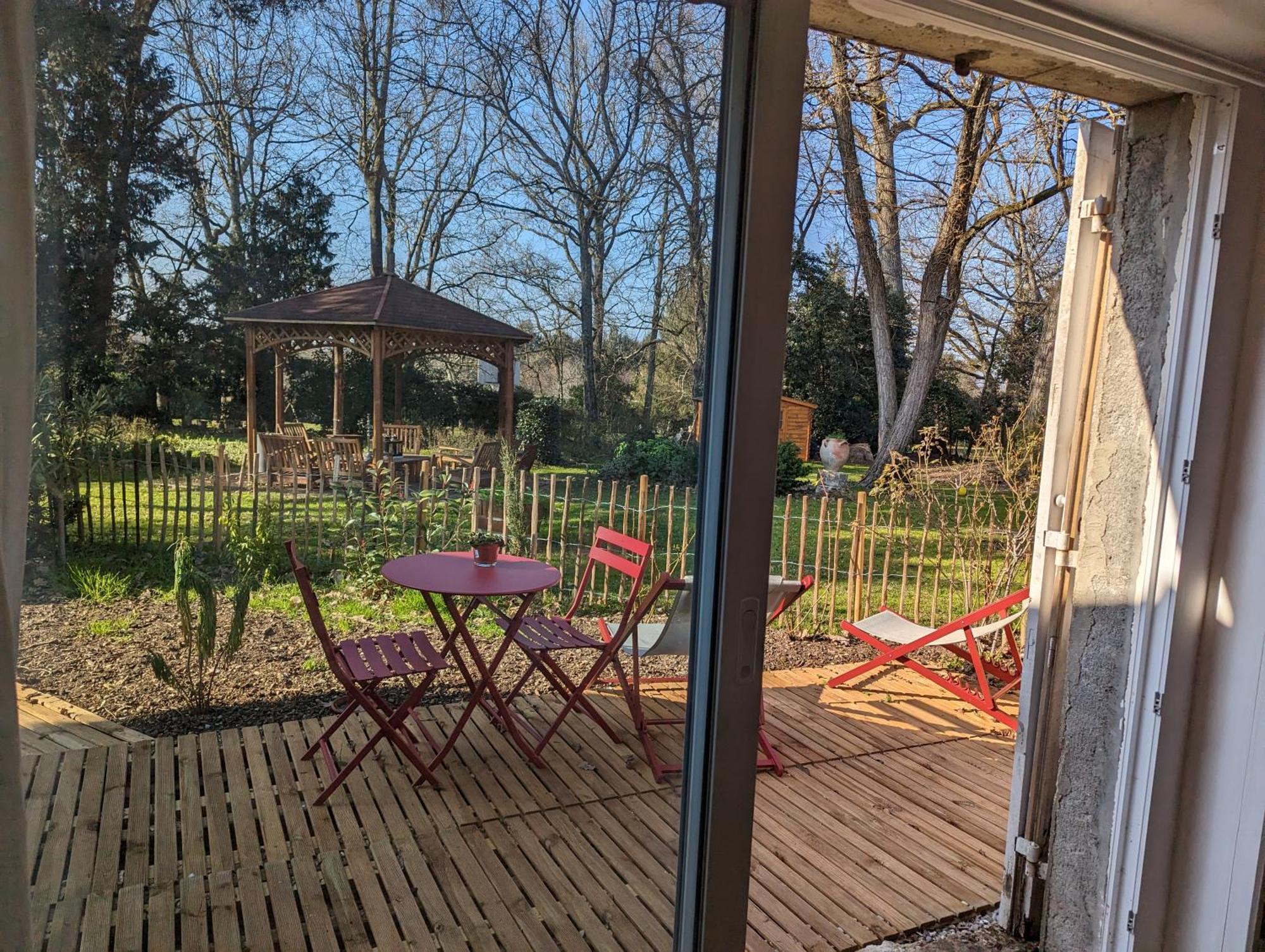 L'Annexe De La Verrerie Cognac Bilik gambar